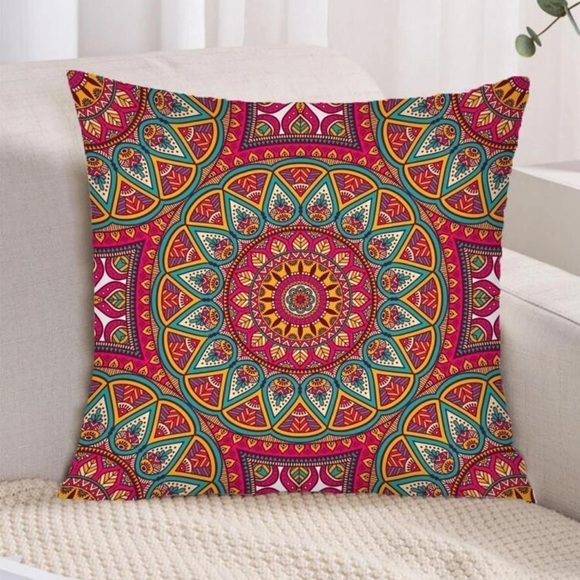 MANDALA PATTERN PRINT THROW PILLOW COVER - Picture 1 of 4
